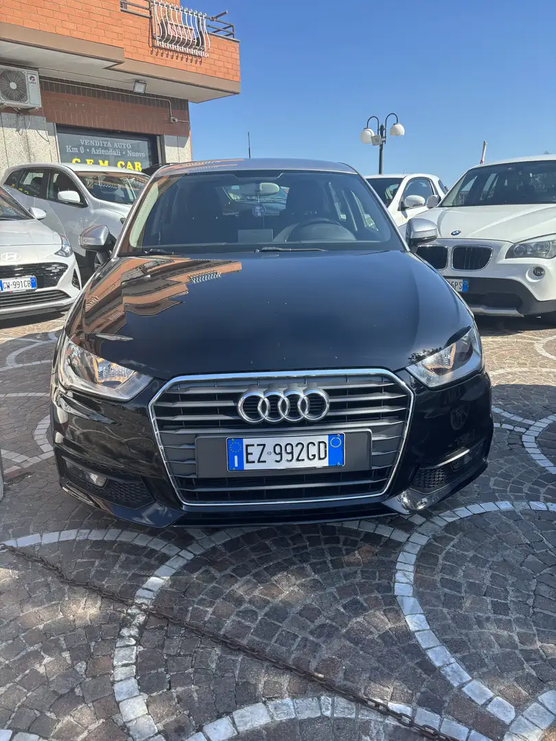 Audi A1 Sportback 1.6 tdi Admired s-tronic(neopat ok) - 1
