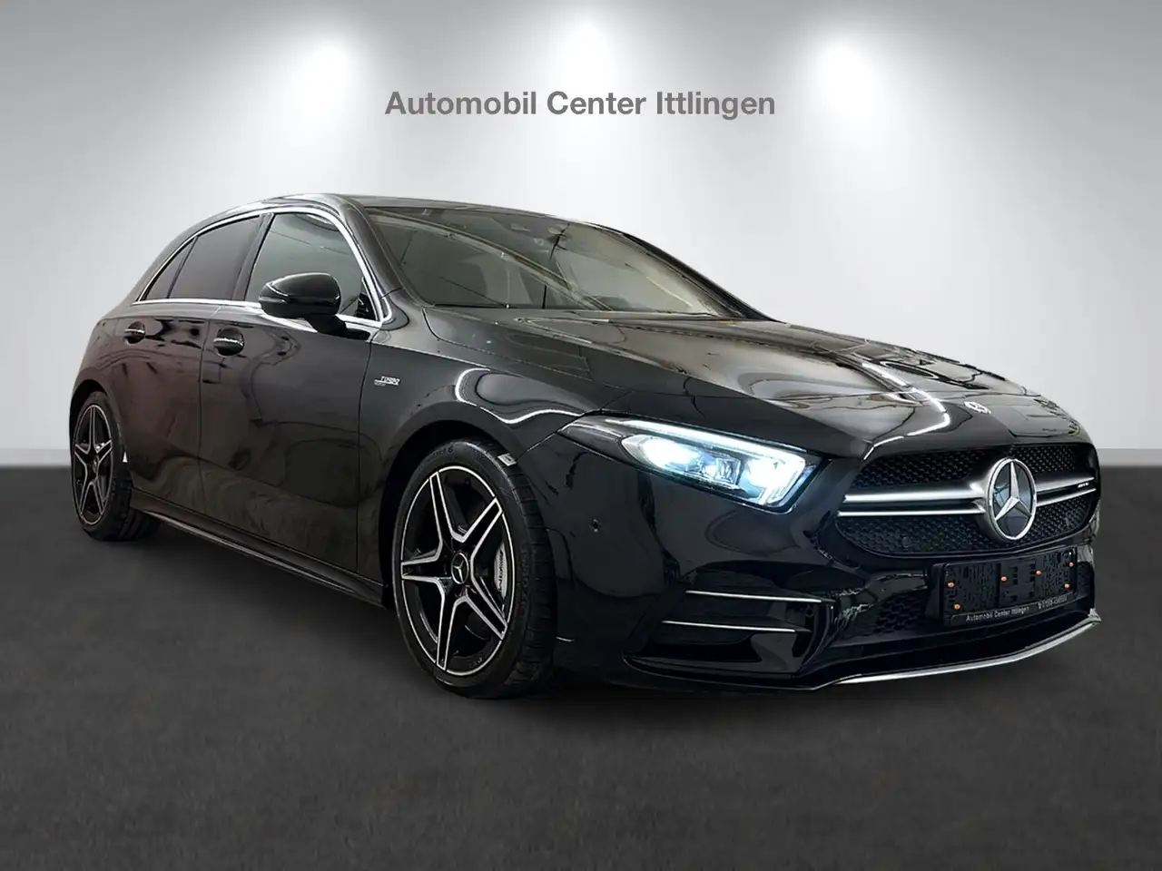 Mercedes-Benz A 35 AMG