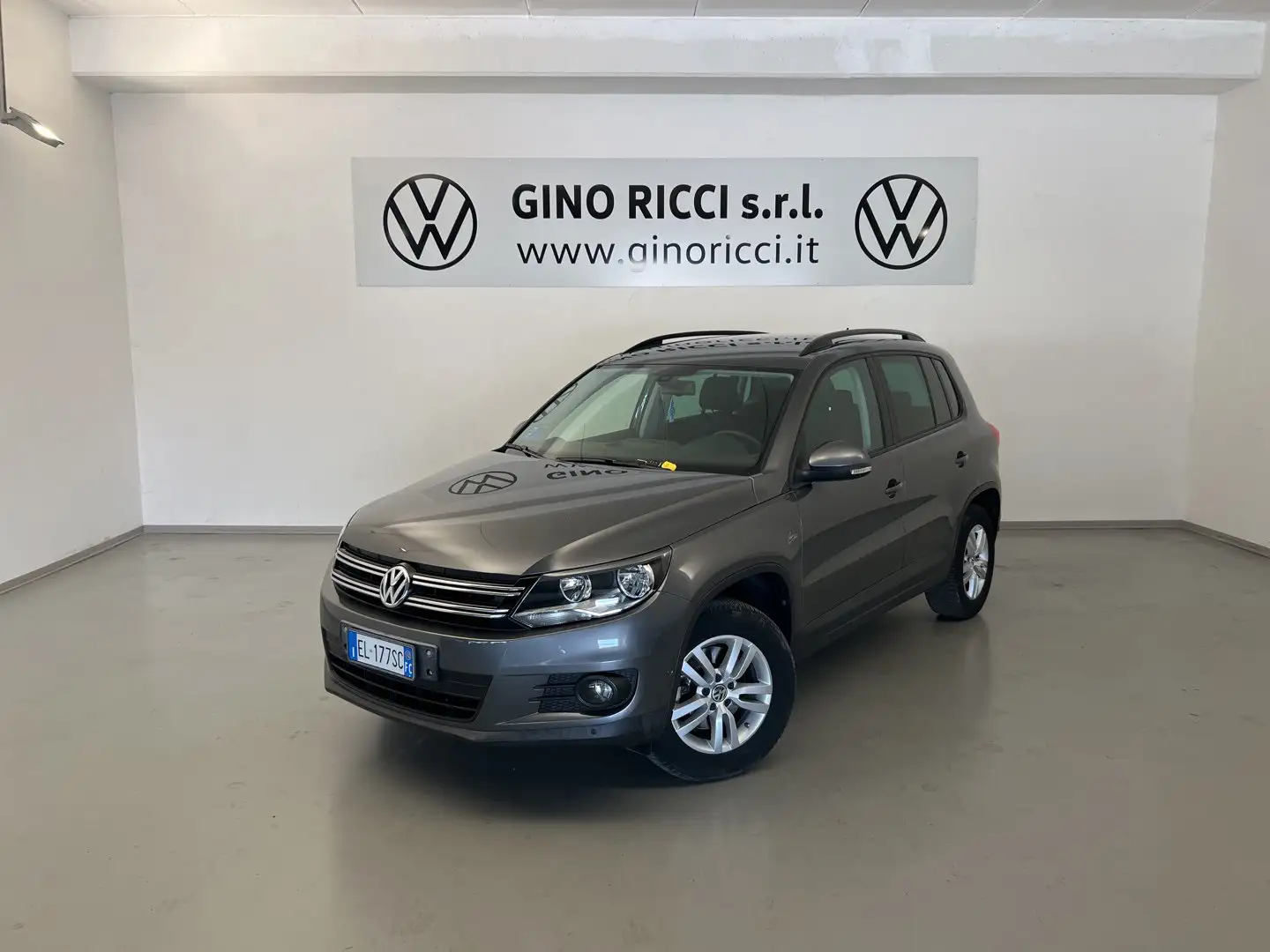Volkswagen Tiguan 1.4 TSI 122 CV Trend & Fun BlueMotion Technology Grigio - 1