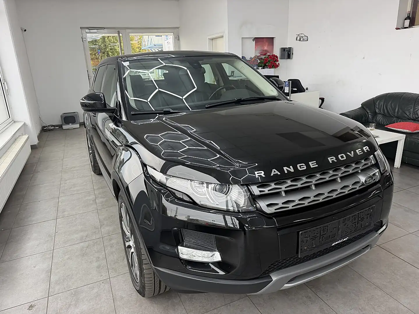 Land Rover Range Rover Evoque 2.2 TD4 Pure  Start/Stopp Schwarz - 2