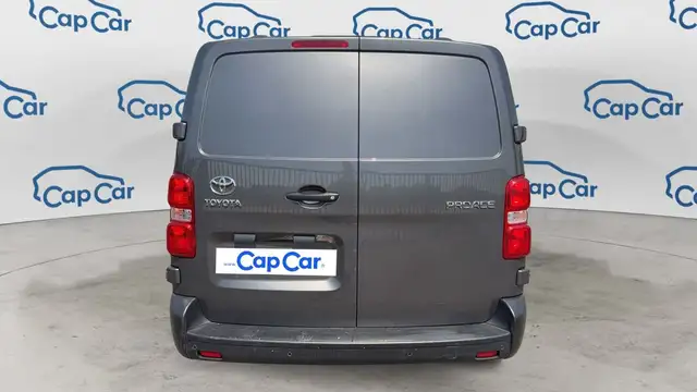 Toyota Proace view 3