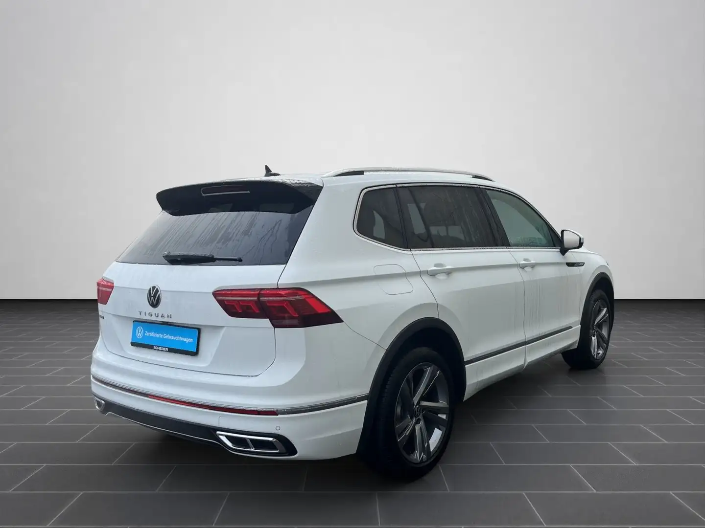 Volkswagen Tiguan Allspace R-Line 2.0 TDI DSG IQ LIGHT NAVI Weiß - 2