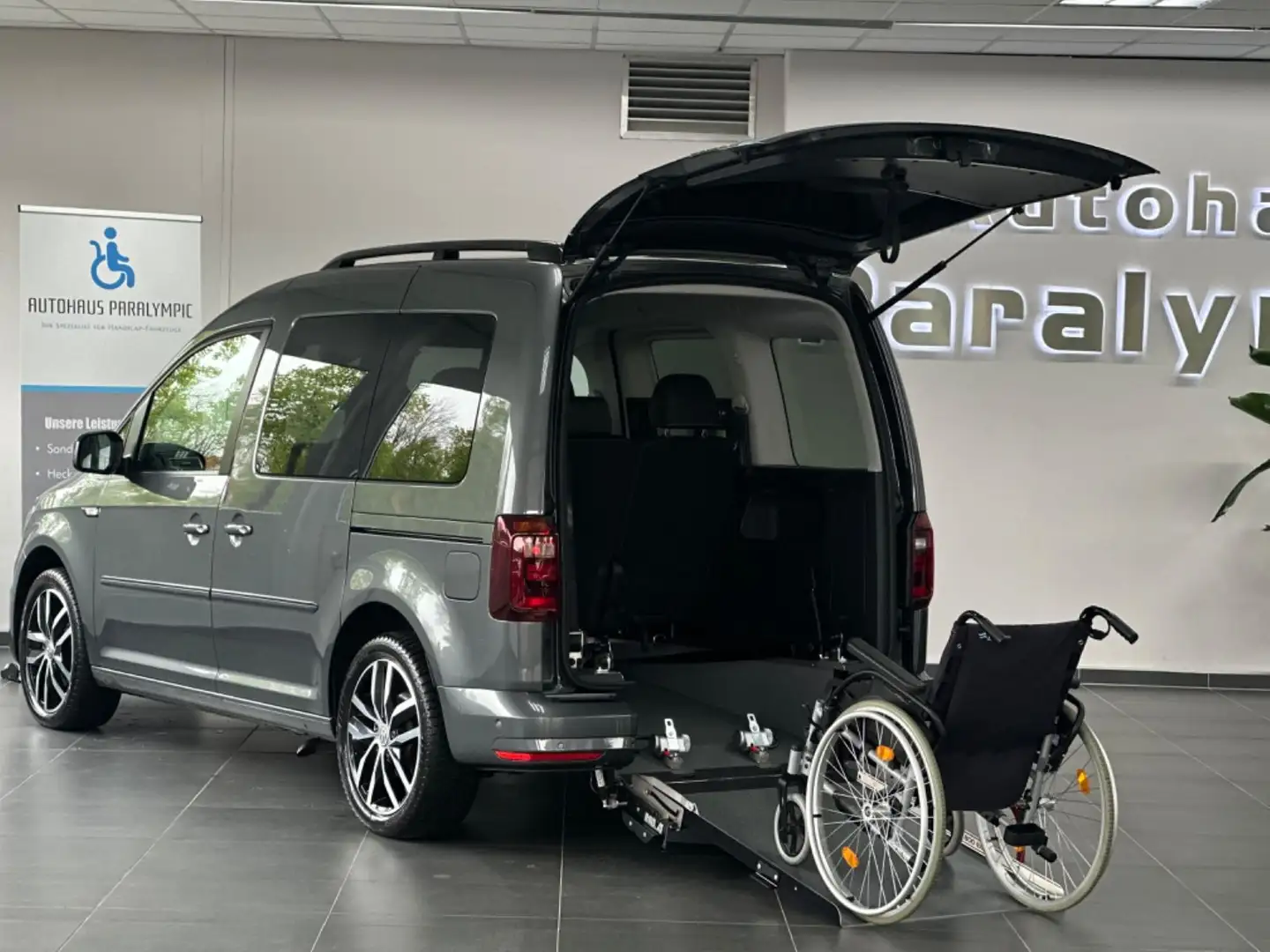 Volkswagen Caddy Edition 35 DSG Behindertengerecht-Rampe Grau - 1