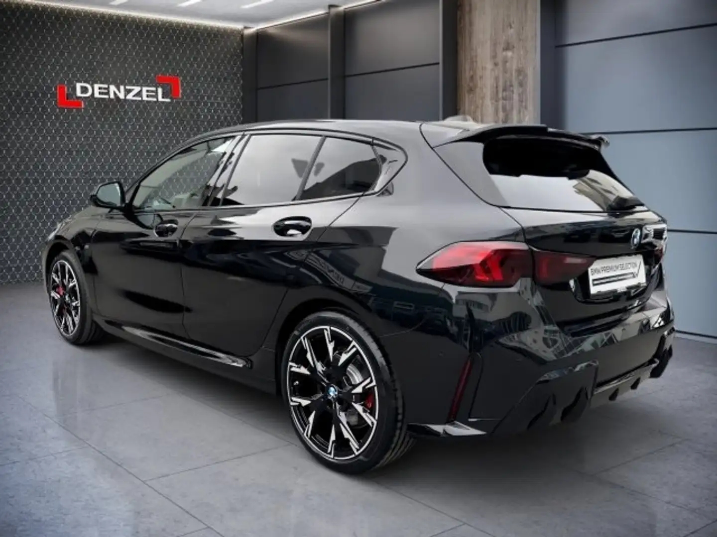 BMW 118 d 5-Türer F70 B47 Noir - 2
