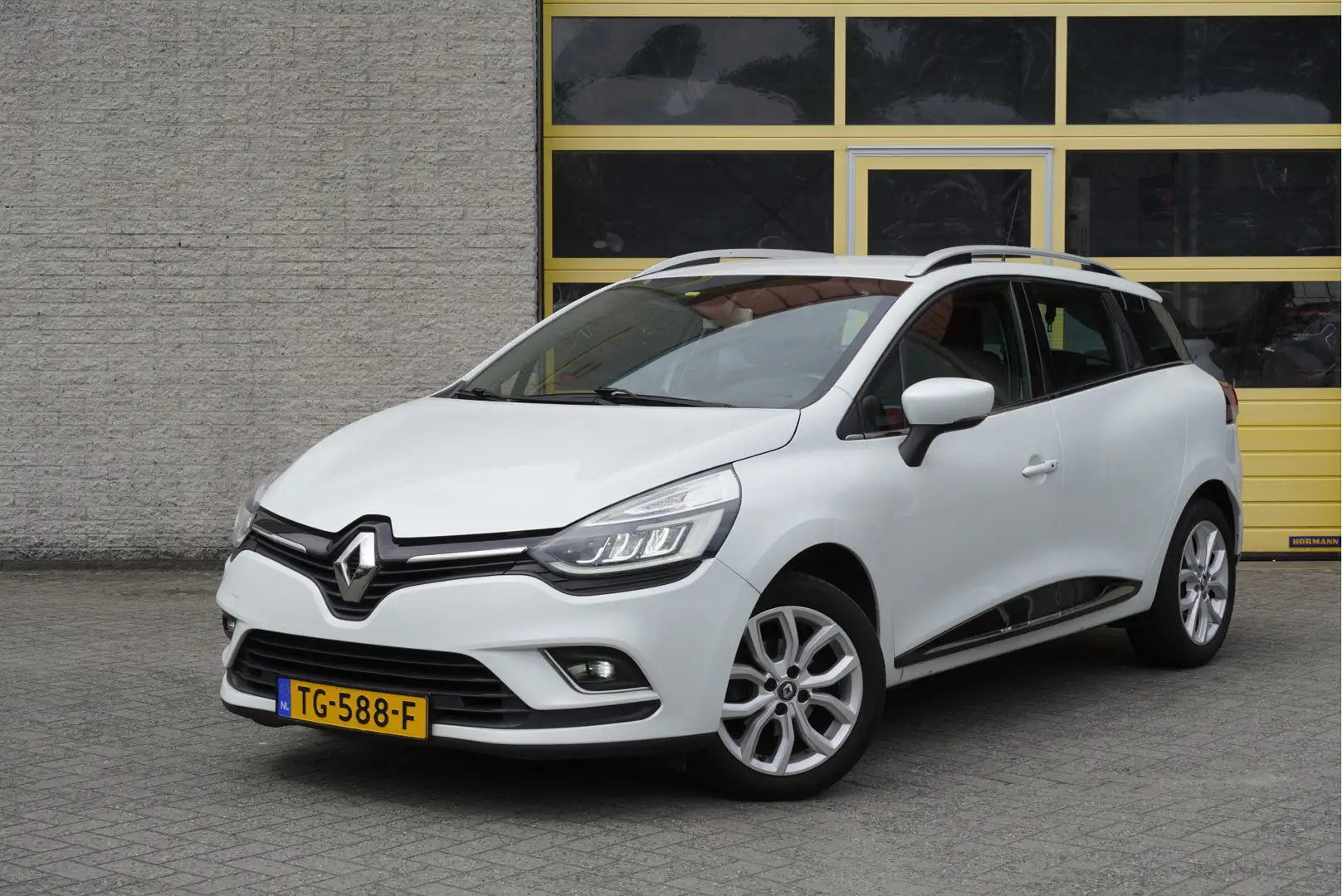 Renault Clio Estate 0.9 TCe Intens BJ2018 Lmv 16" | Led V+A | P Wit - 1