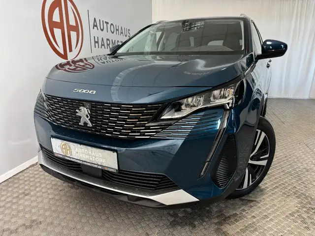 Peugeot 5008 Allure Pack 7 Sitze AHK/ StHz/ 360 Grad