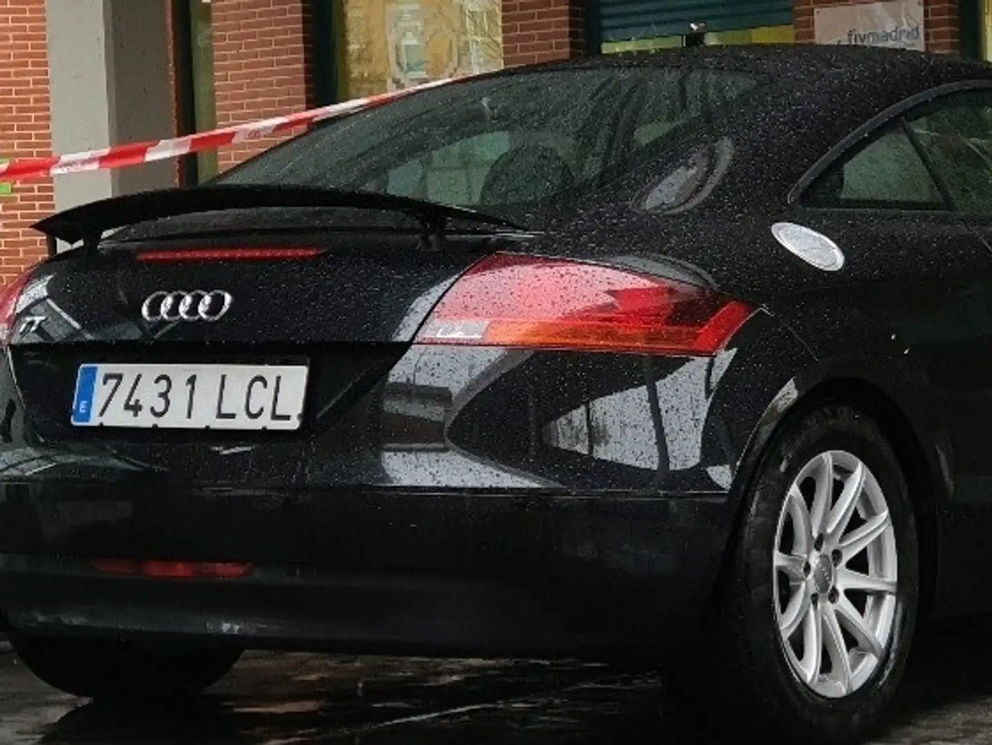 Audi TT Coupé 1.8 TFSI Чорний - 2
