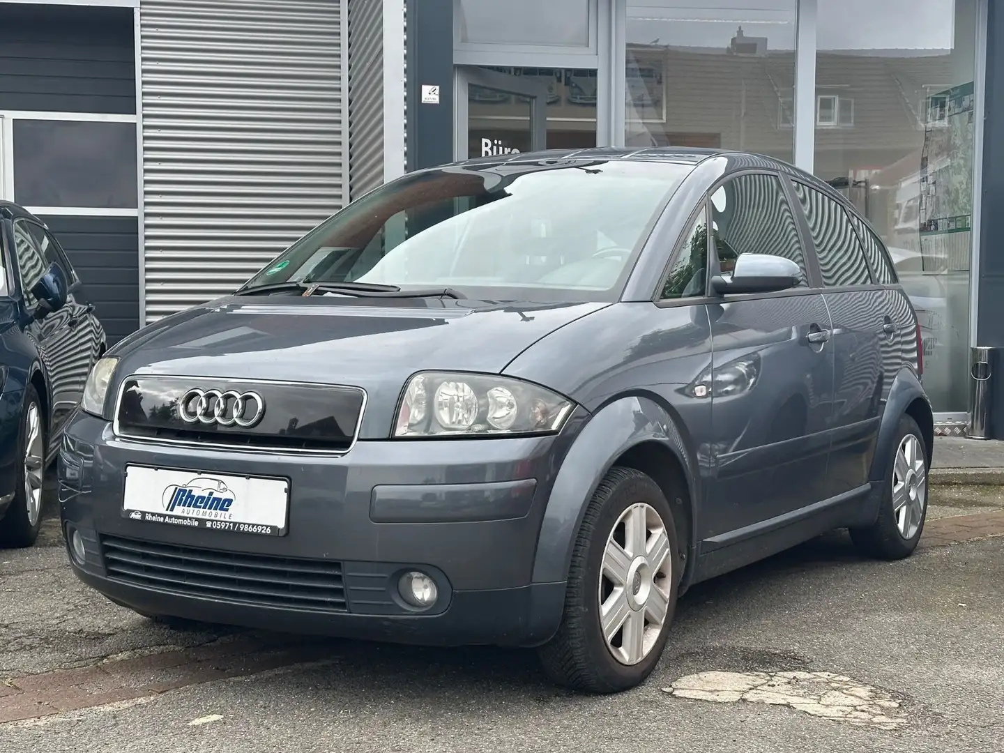 Audi A2 1.4 Grijs - 2