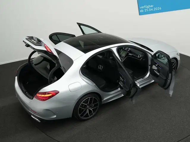 Mercedes-Benz C-Class view 15