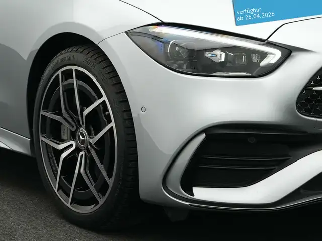 Mercedes-Benz C-Class view 9