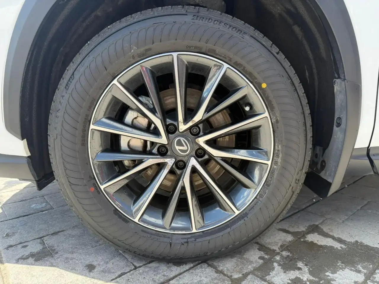 Lexus NX fotografie Lexus NX