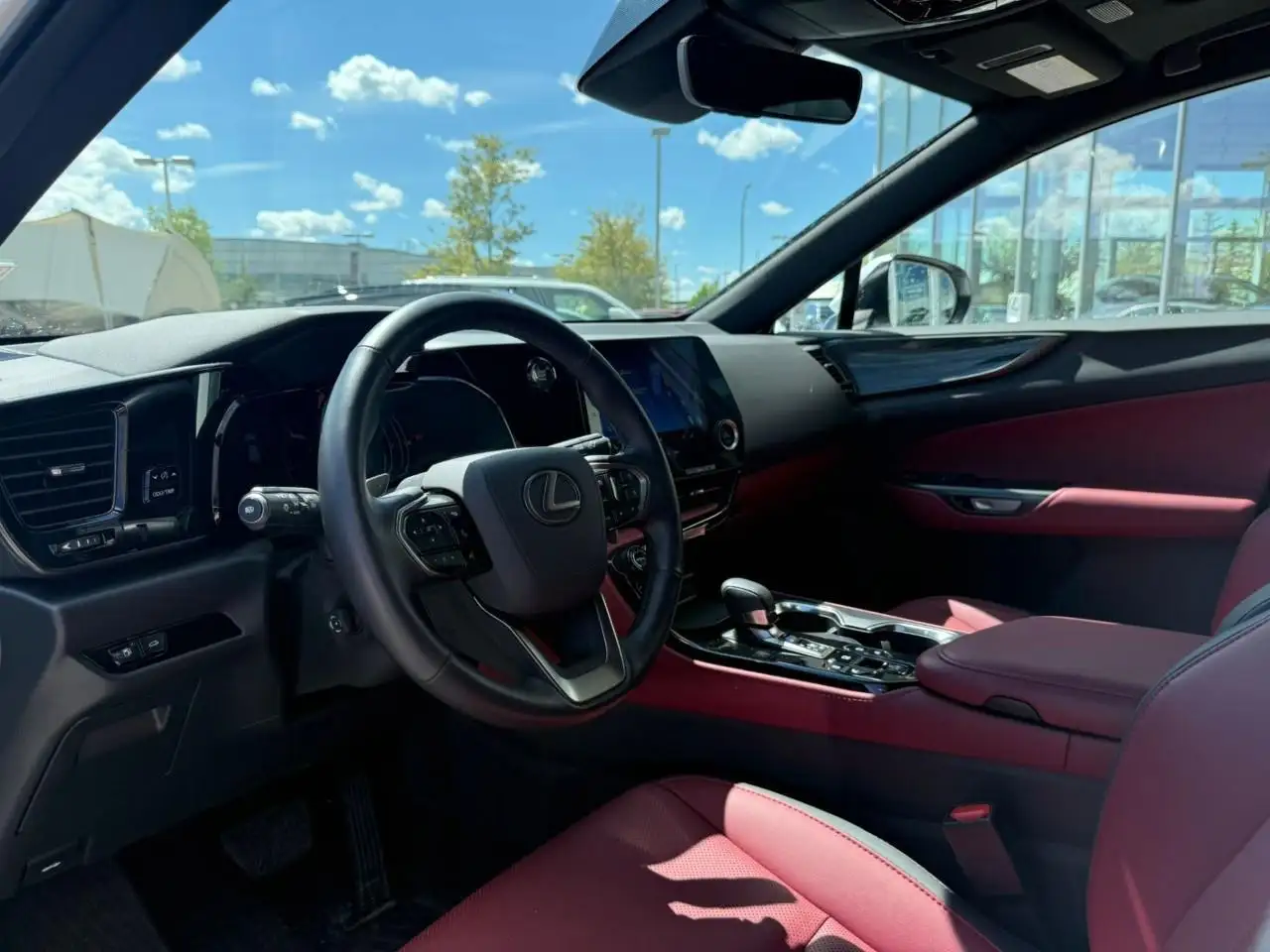 Lexus NX fotografie Lexus NX