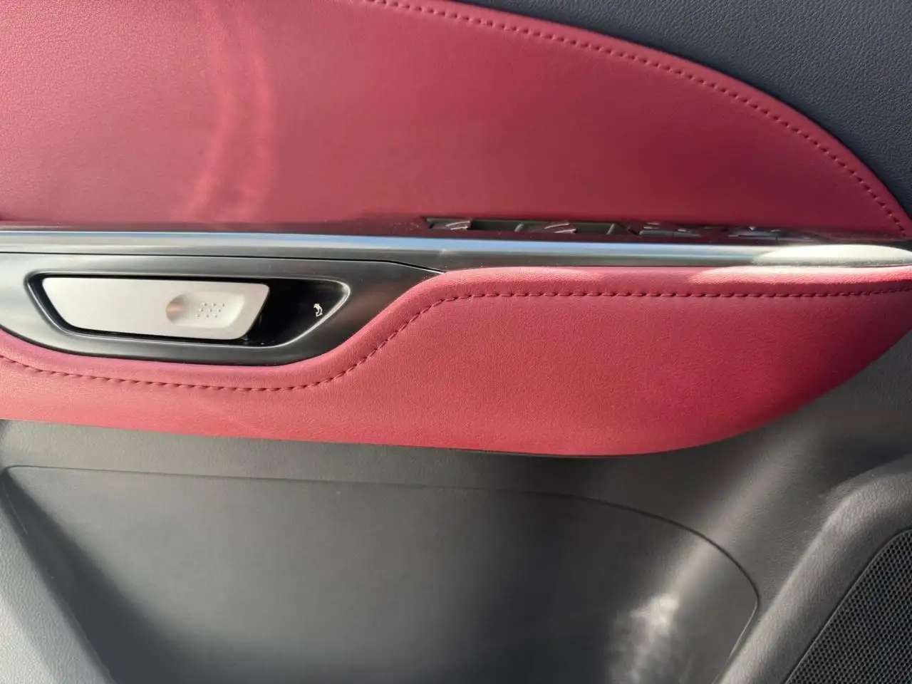 Lexus NX fotografie Lexus NX