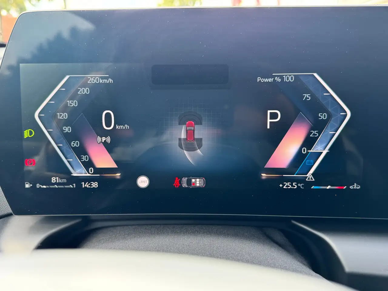 BMW 1 Series Hatch Head-Up DAB LED Komfortzg. Klimaaut., миниатюра 18