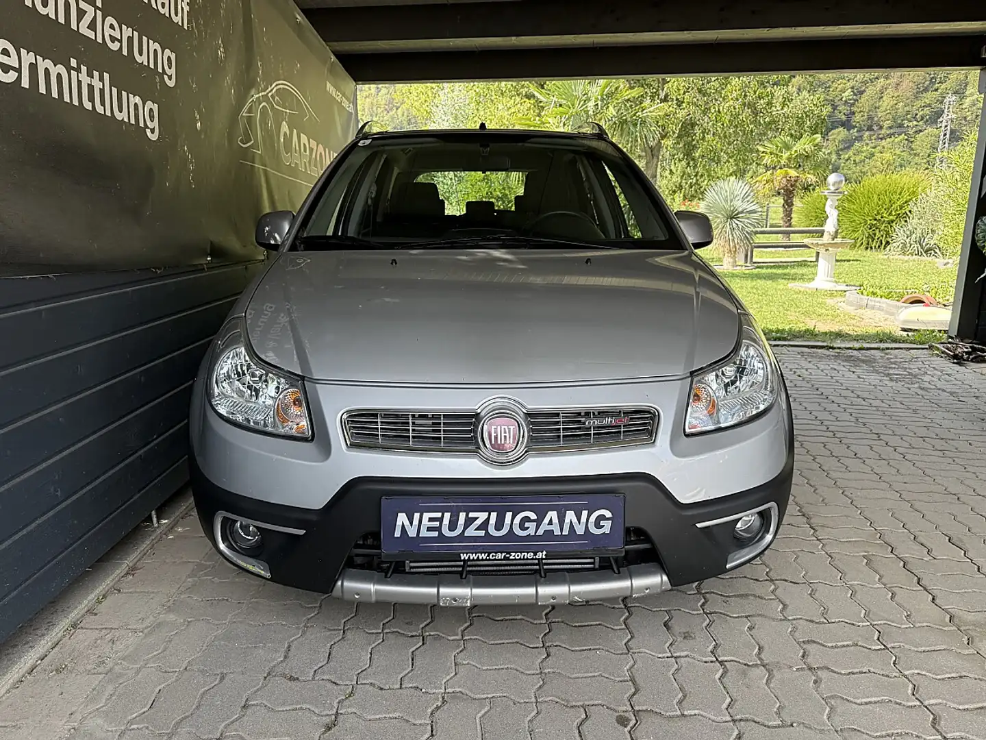 Fiat Sedici 2,0 JTD Multijet 135 *Allrad*AHV*Sitzheizung*Mu... Grau - 2