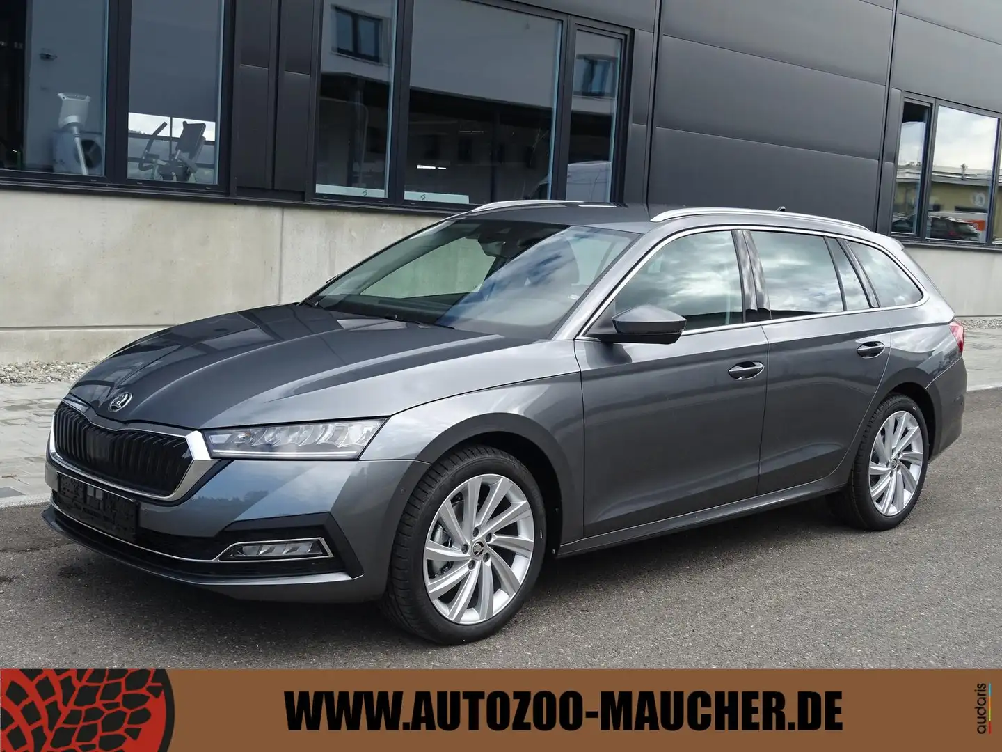 Skoda Octavia Combi 1.5 TSI DSG Selection Plus /Memory Grau - 1