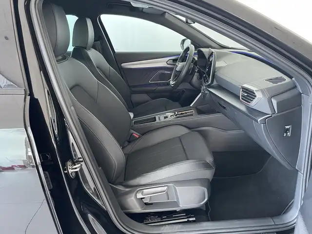 Cupra Formentor view 5