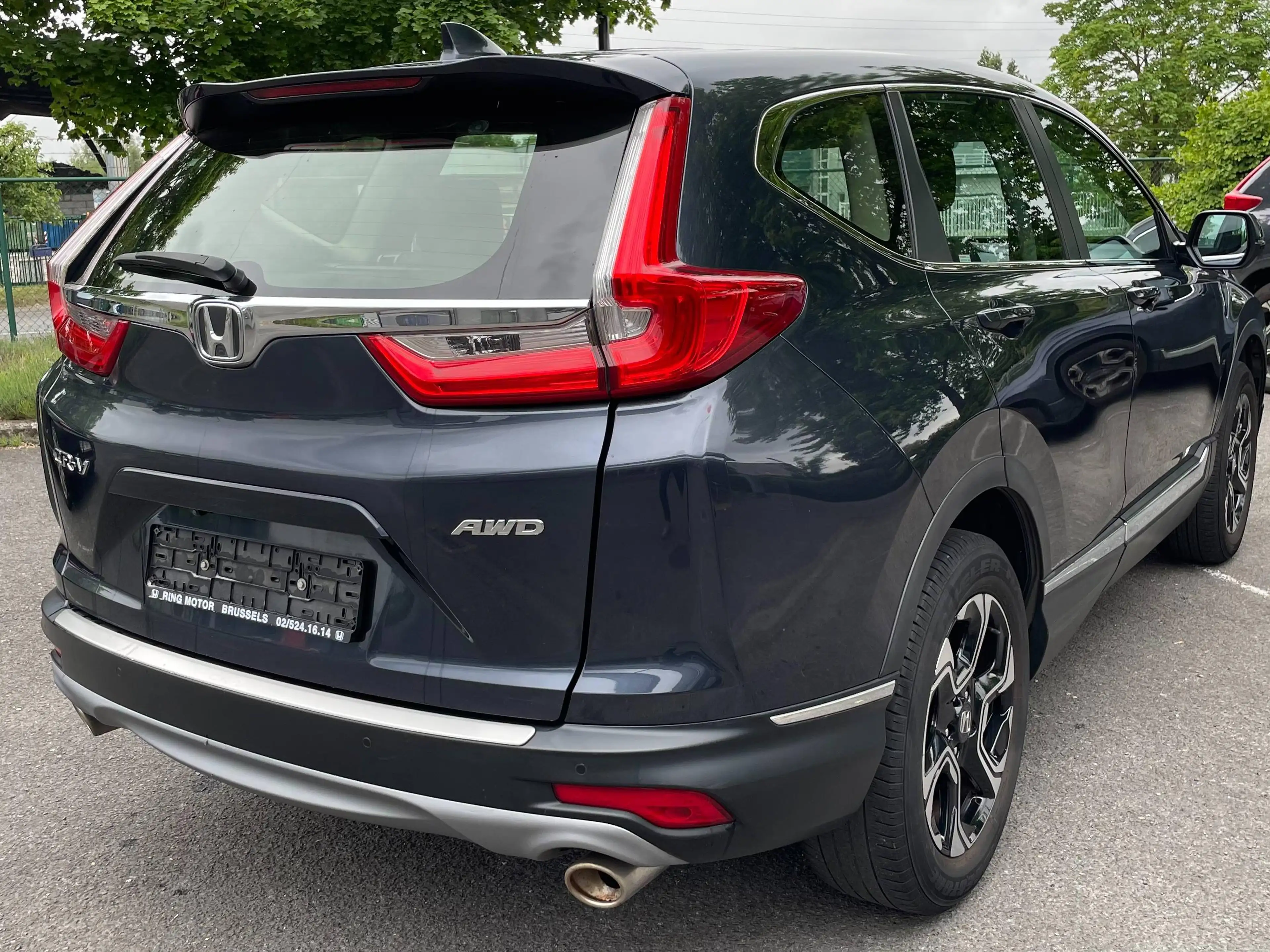 Honda CR-V CR-V 1.5 VTEC Turbo AWD Elegance Deuren beschadigd — photo 5
