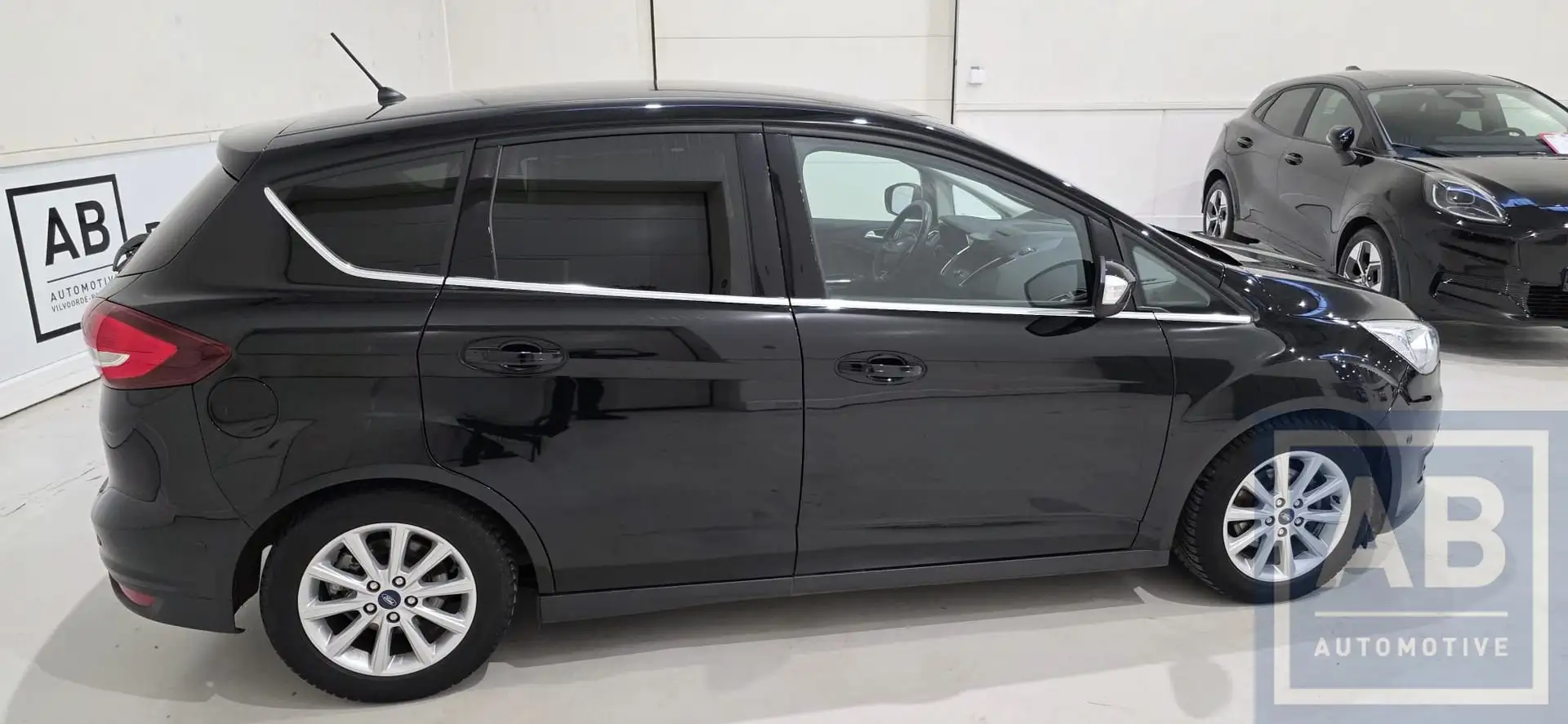 Ford C-Max * C-max / Titanium / Benzine / Garantie * Zwart - 2