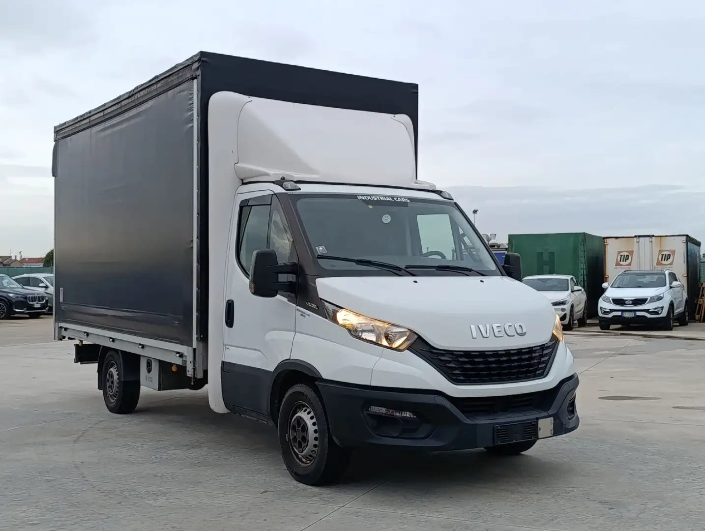 Iveco Daily Daily 35S16 2.3 HPT PLM Cabinato*CENTINATO* Blanc - 1