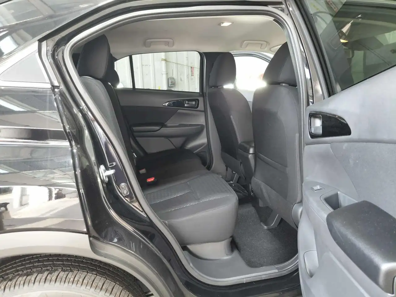 Mitsubishi Eclipse Cross снимка Mitsubishi Eclipse Cross