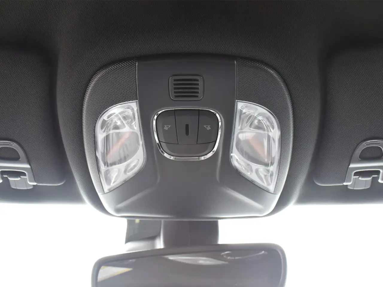 Jeep Compass photo Jeep Compass