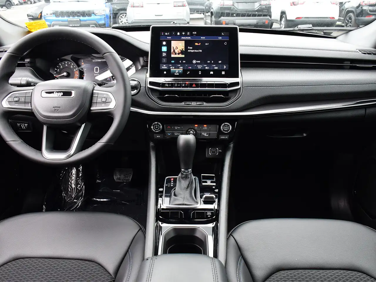 Jeep Compass photo Jeep Compass