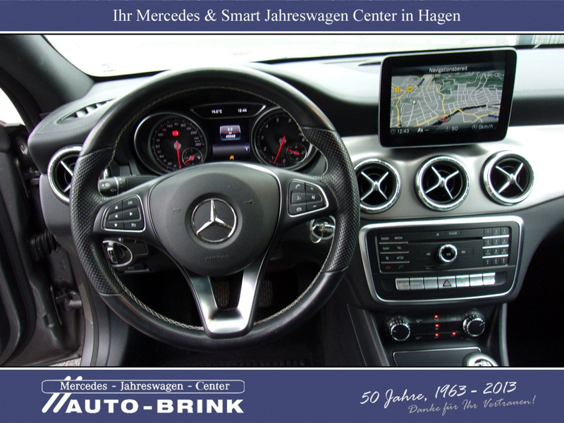 Mercedes-Benz CLA 180 Urban Exklusiv Navi/aktPTS/RFK/LED/Leder — photo 12