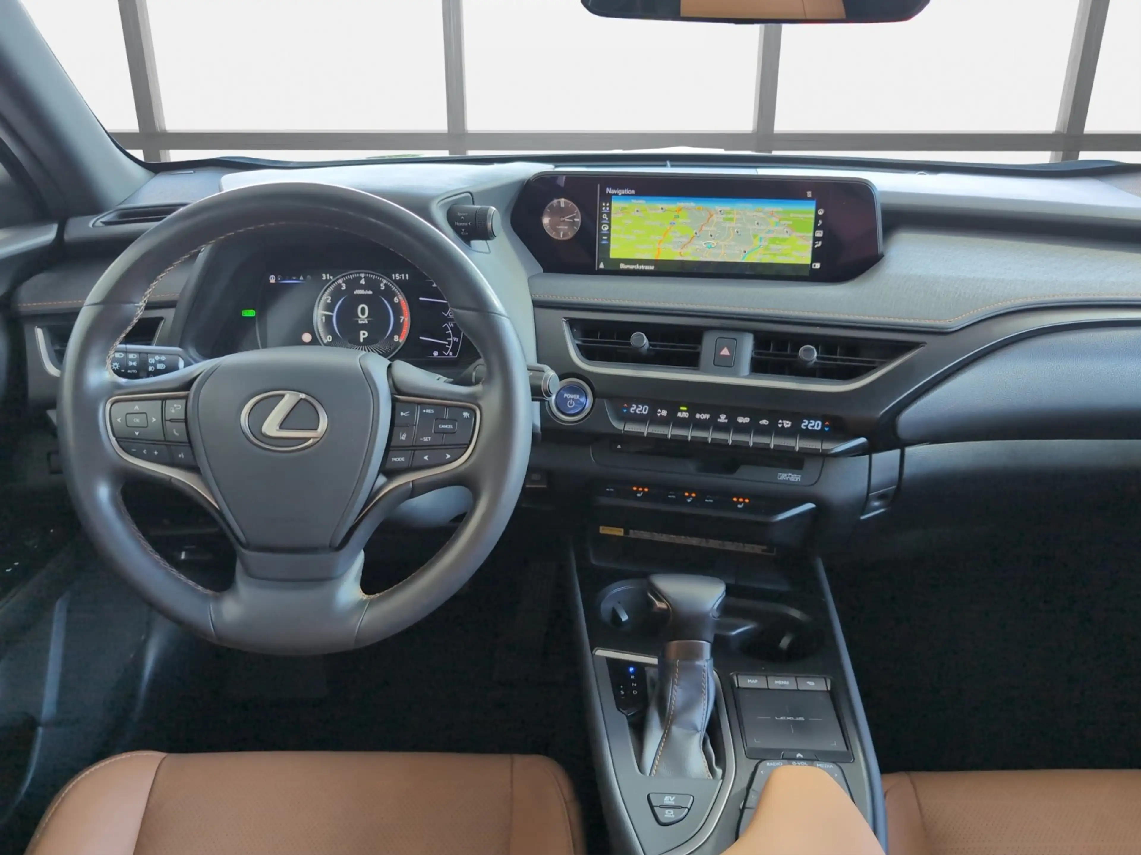 Lexus UX 250h 4WD Luxury/Mark Levinson/AHK/Matrix/ACC/HUD — photo 8