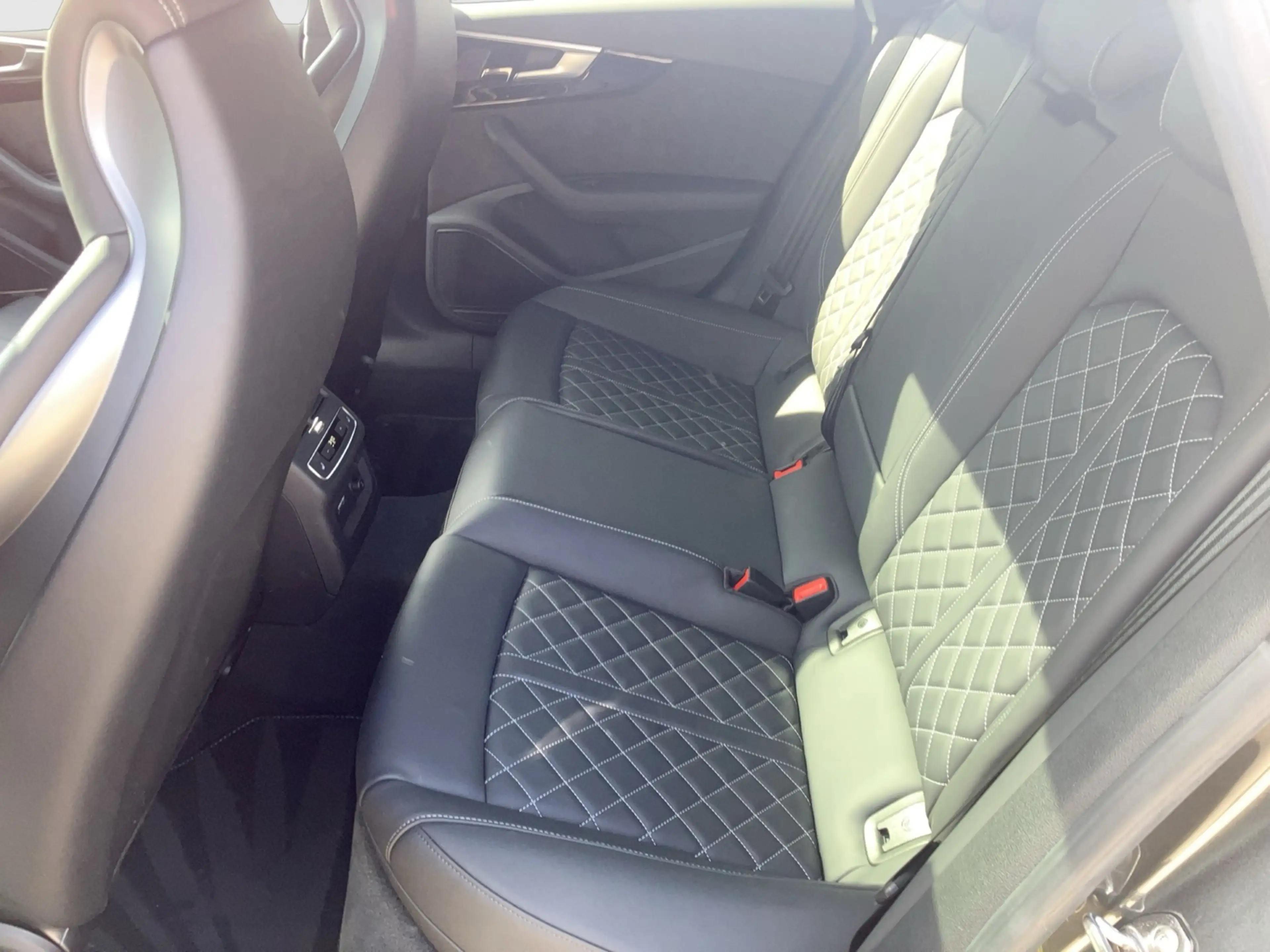 Audi S5 Sportback TDI MATRIX ACC 20" PANO AHK NAVI — photo 12