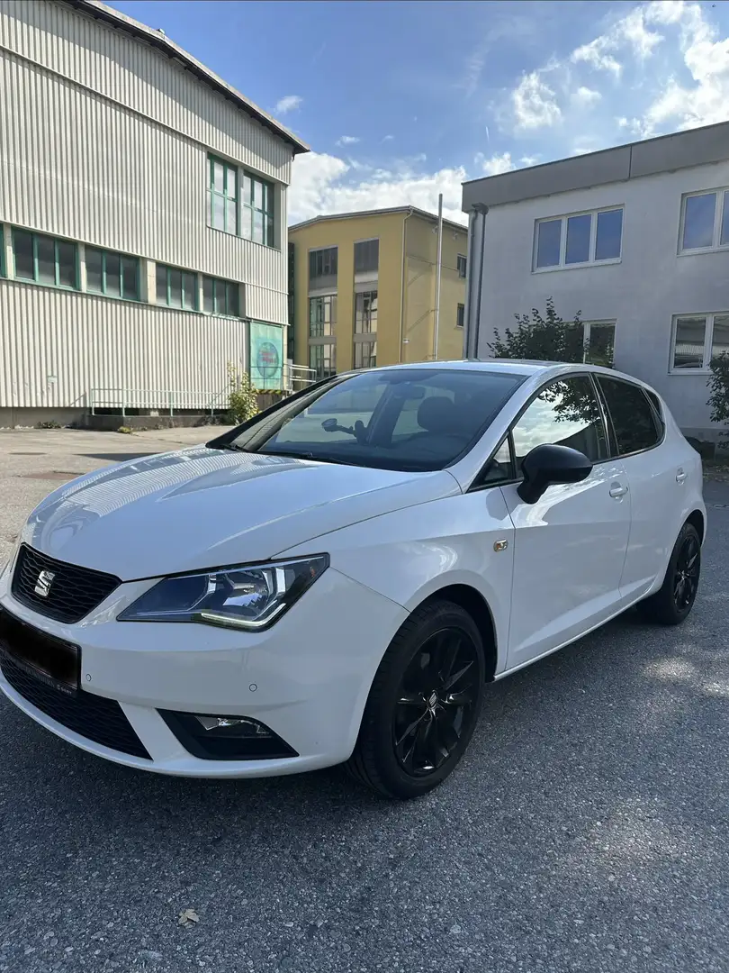 SEAT Ibiza ST Style 1,2 TSI Weiß - 1