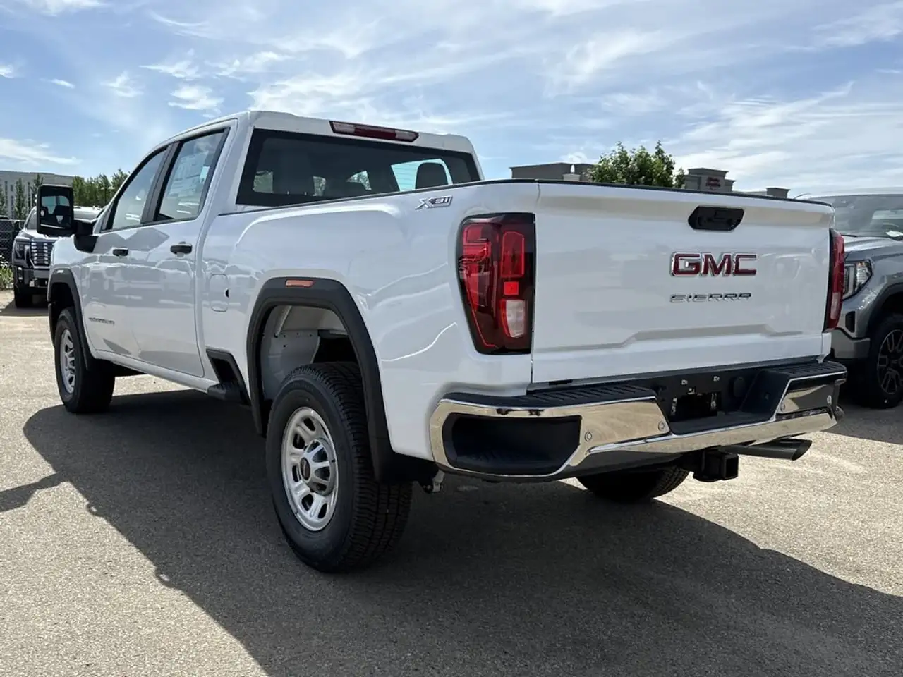 GMC Sierra 2500HD photo GMC Sierra 2500HD