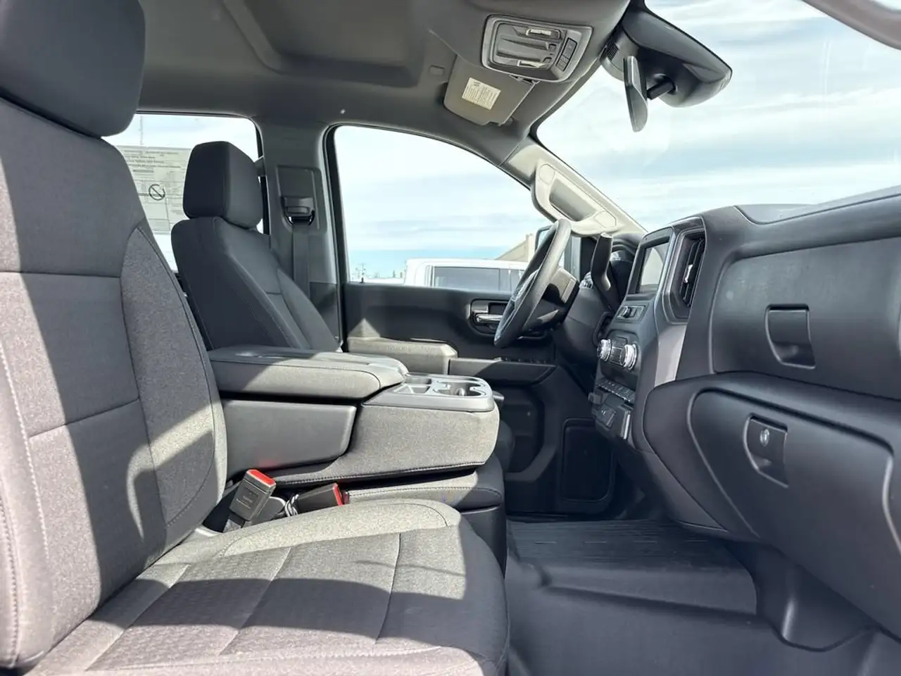 GMC Sierra 2500HD photo GMC Sierra 2500HD