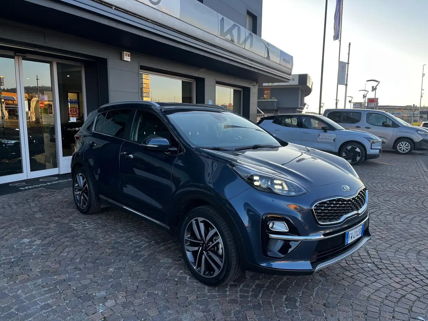 Kia Sportage Sportage IV 2018 1.6 crdi mhev Energy 2wd 115cv Blu/Azzurro - 2