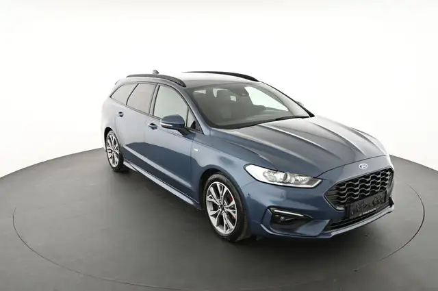 Ford Mondeo view 10