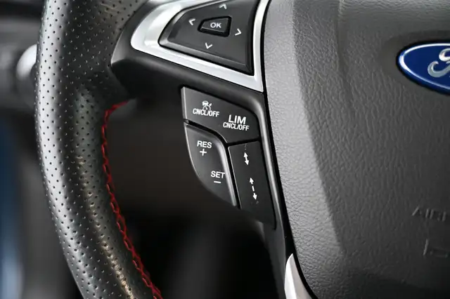 Ford Mondeo view 29