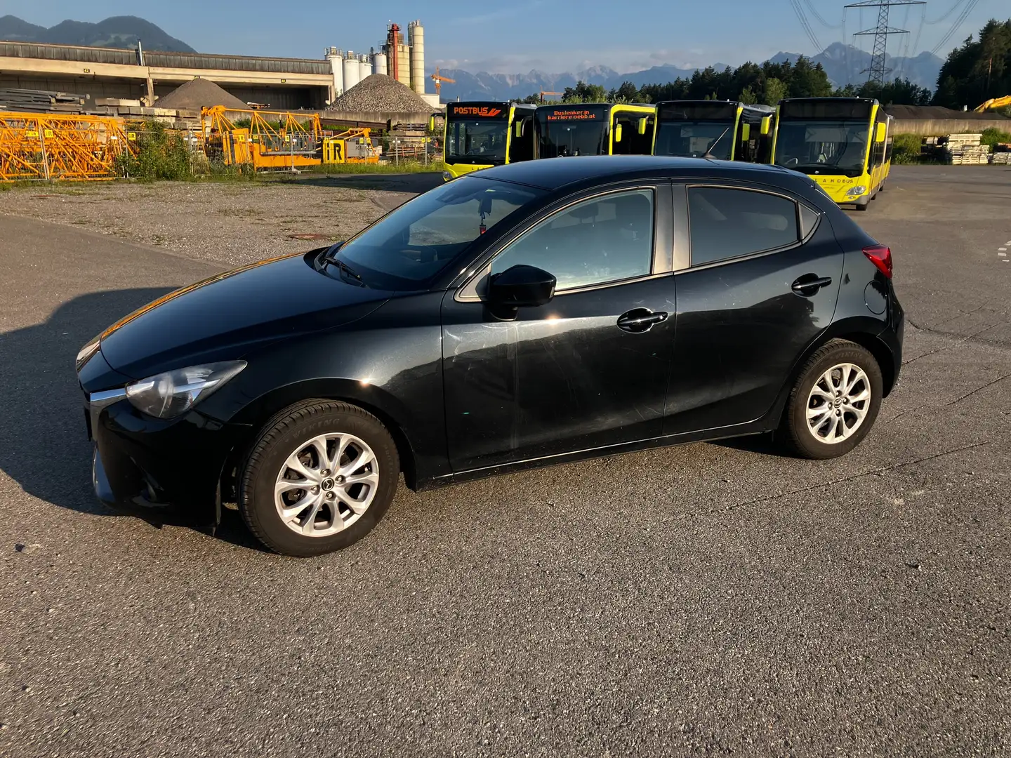 Mazda 2 Mazda 2 G75 Schwarz - 1
