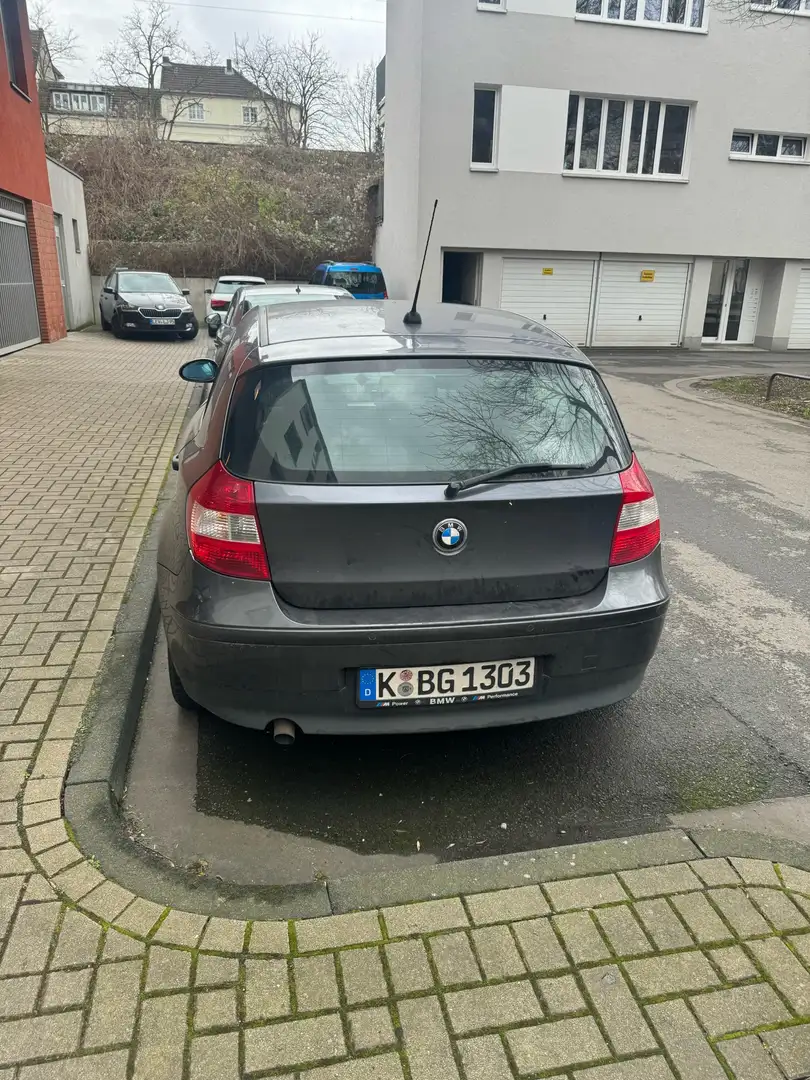 BMW 118 118d Grey - 1