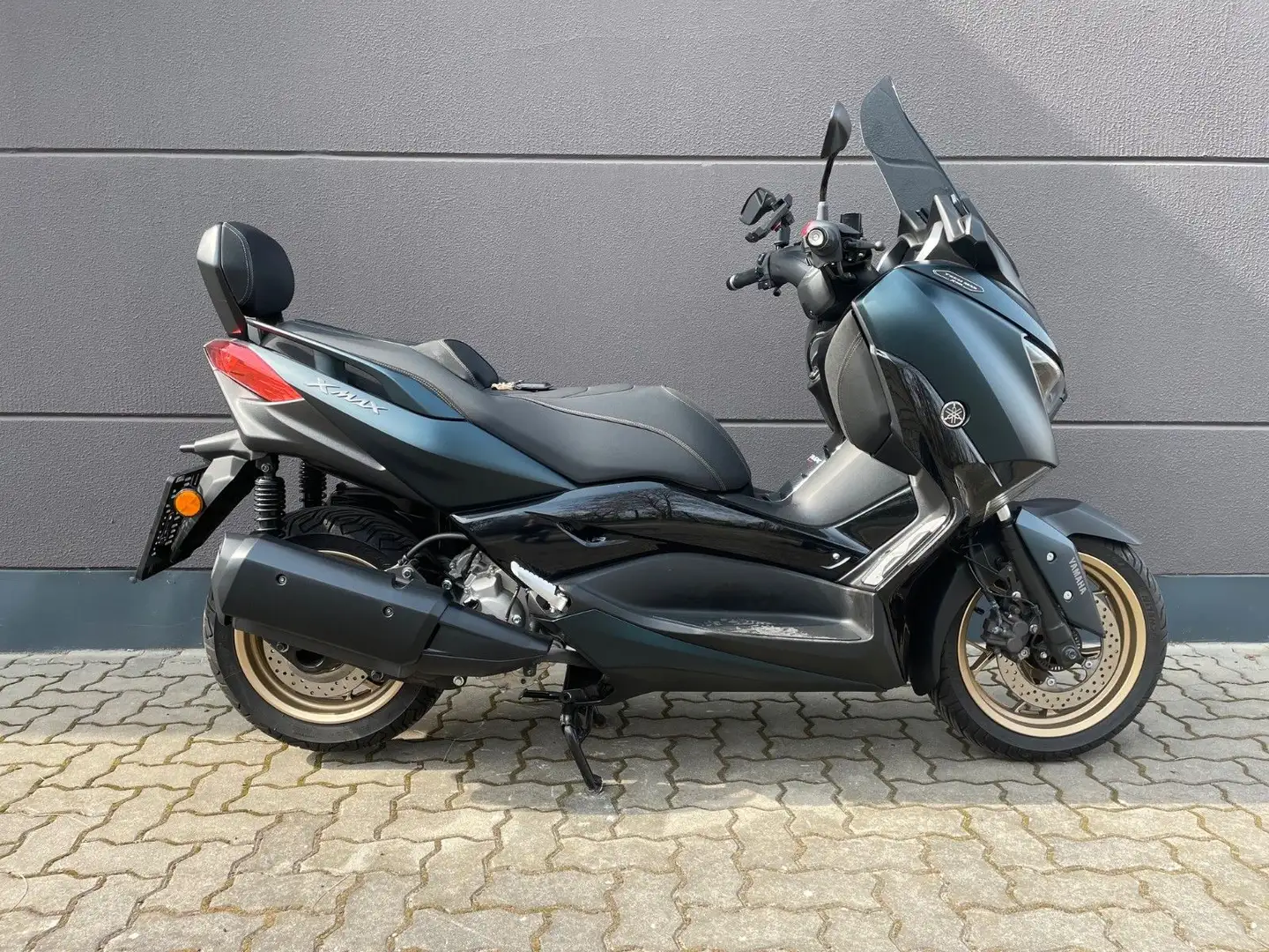 Yamaha X-Max 300 TechMax - 1