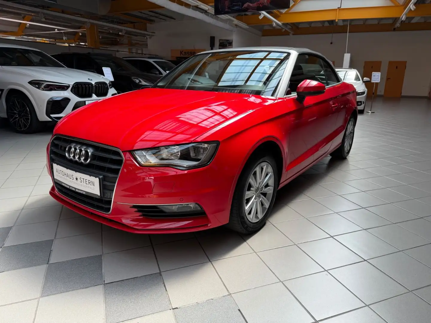 Audi A3 Cabrio Attraction|Navi|Alcantara|Scheckheft Piros - 2