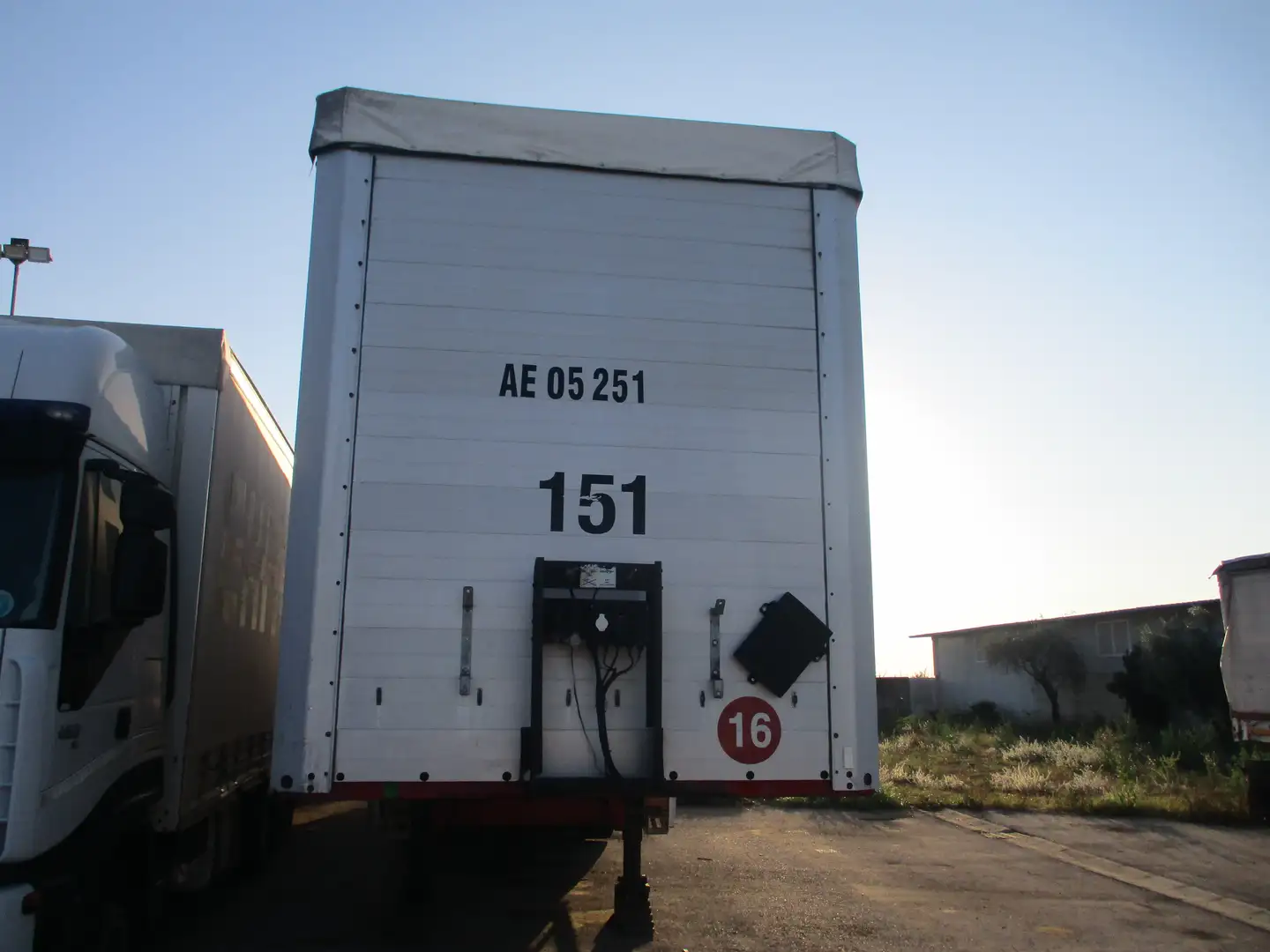 Iveco SEMIRIMORCHIO CENTINA 1° SOLL. ALT.INT 2.78METR Alb - 2