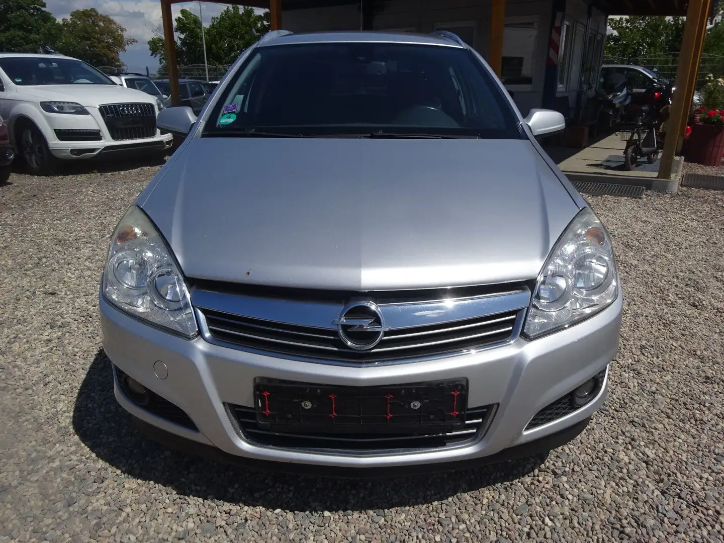 Opel Astra Caravan 1.9 CDTI Edition 88kW AT Silber - 2