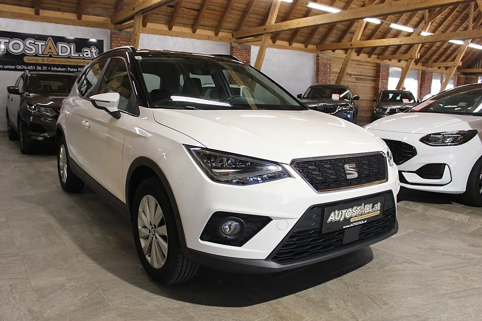 SEAT Arona 1.0 TSI Style /SITZHZG.-KAMERA-ALU-PDC-TOP!! Weiß - 2