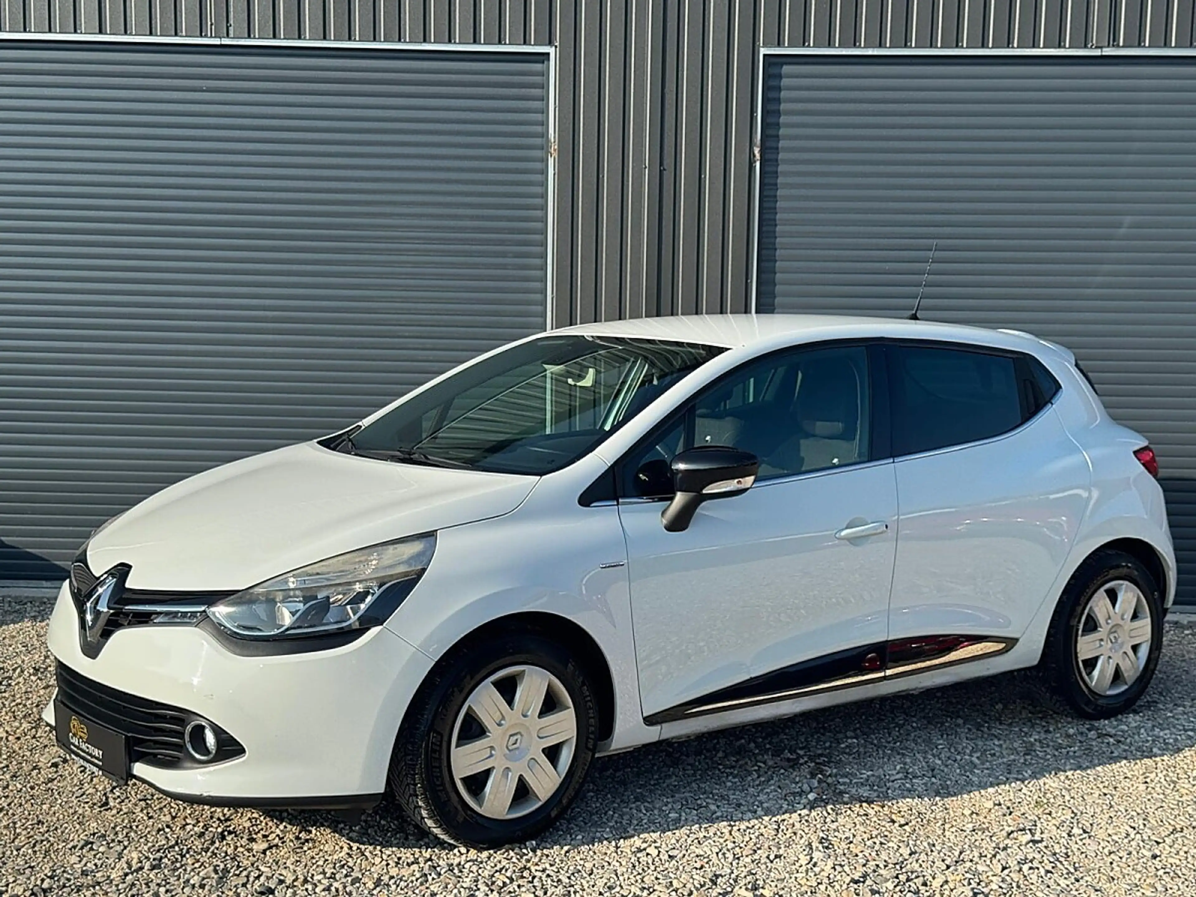 Renault Clio IV 0.9 TCe 90 eco² Limited ENERGY — photo 5