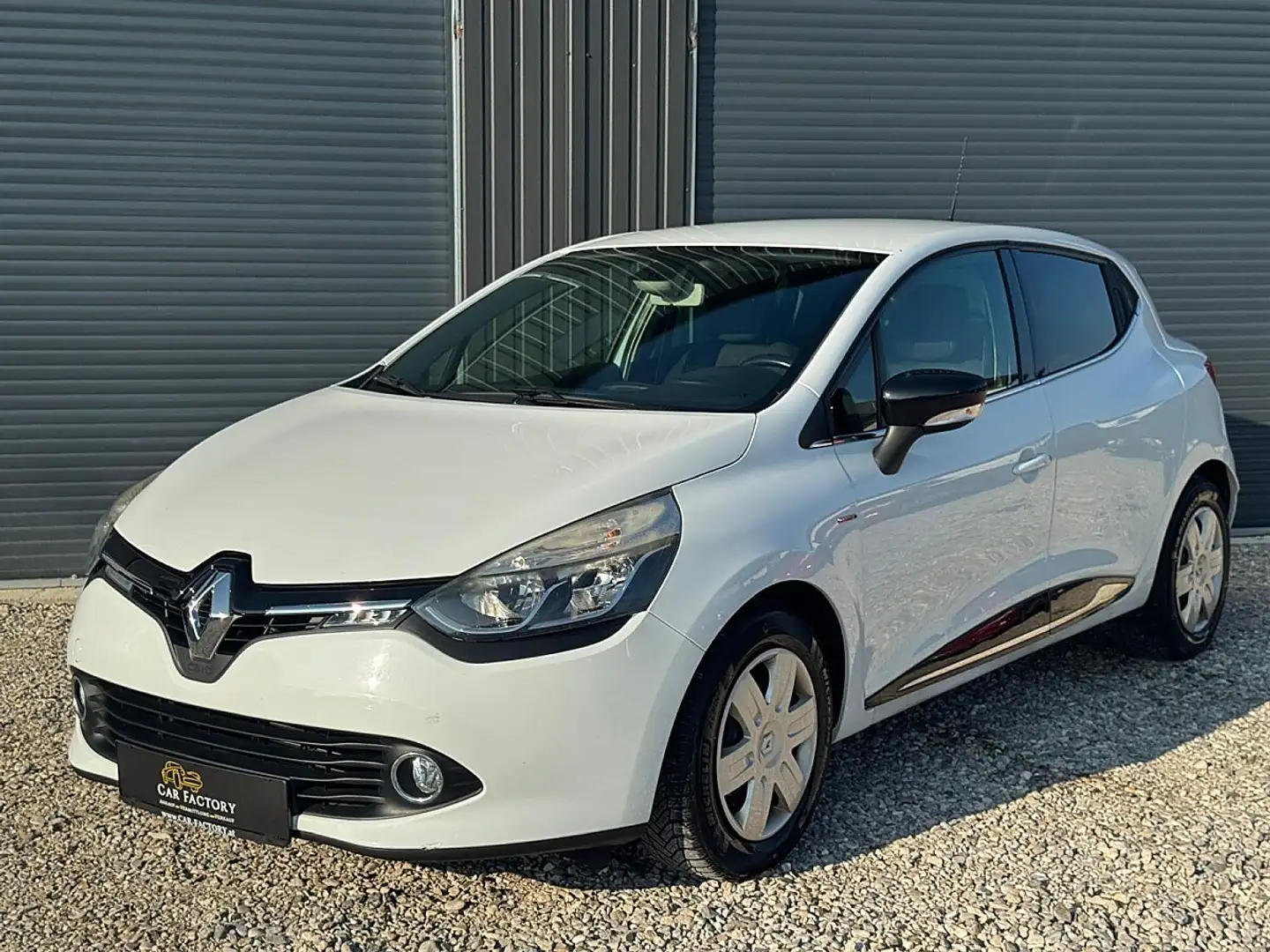 Renault Clio IV 0.9 TCe 90 eco² Limited ENERGY Weiß - 1