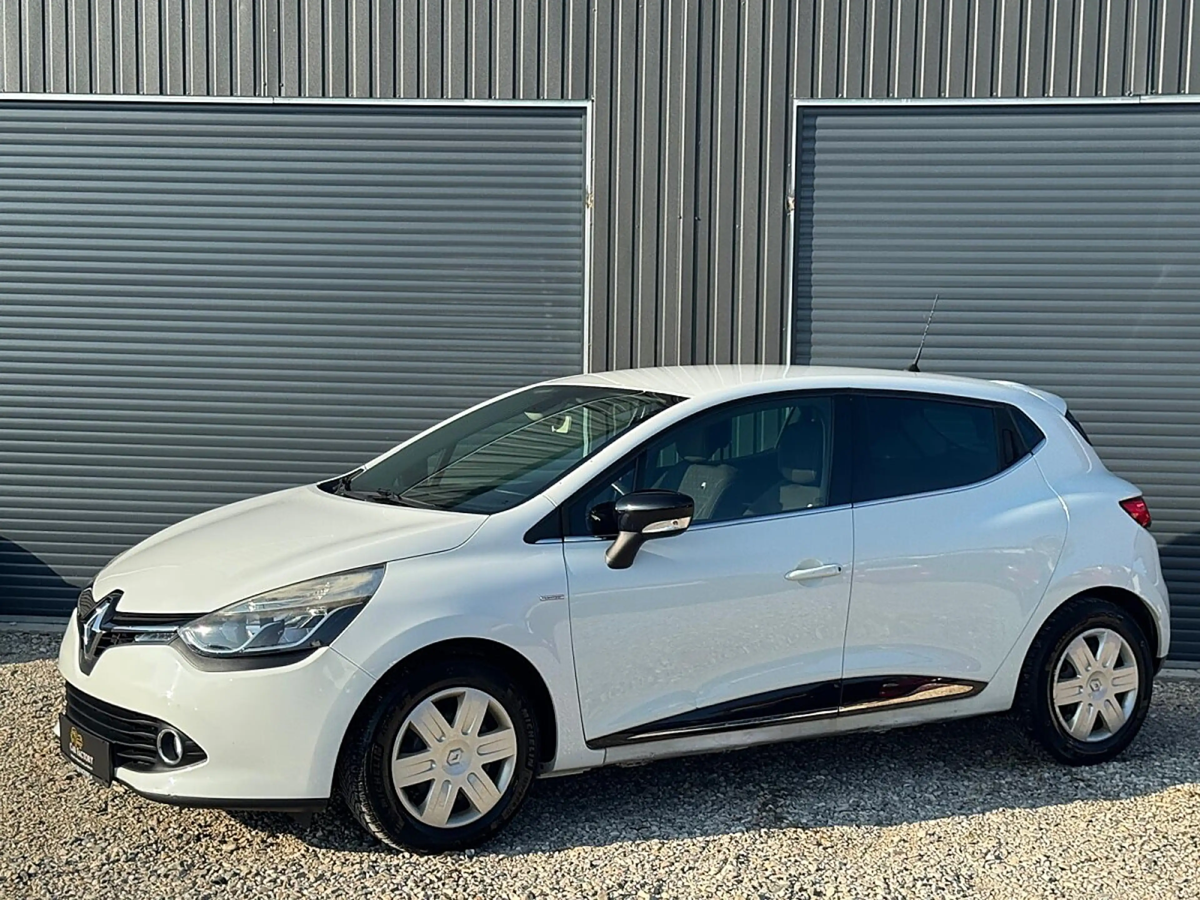 Renault Clio IV 0.9 TCe 90 eco² Limited ENERGY — photo 7