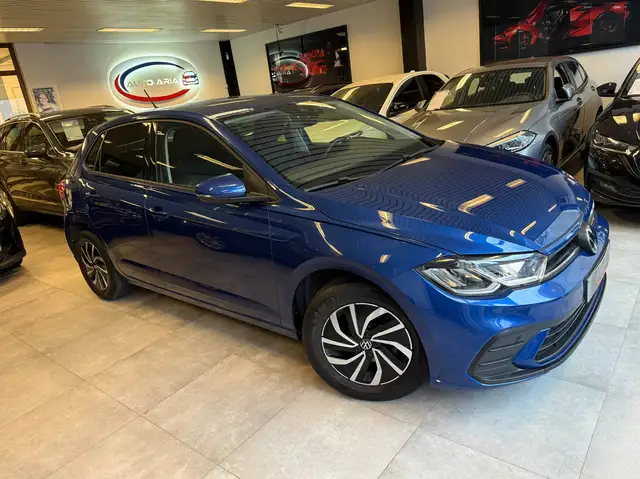 Volkswagen Polo view 6