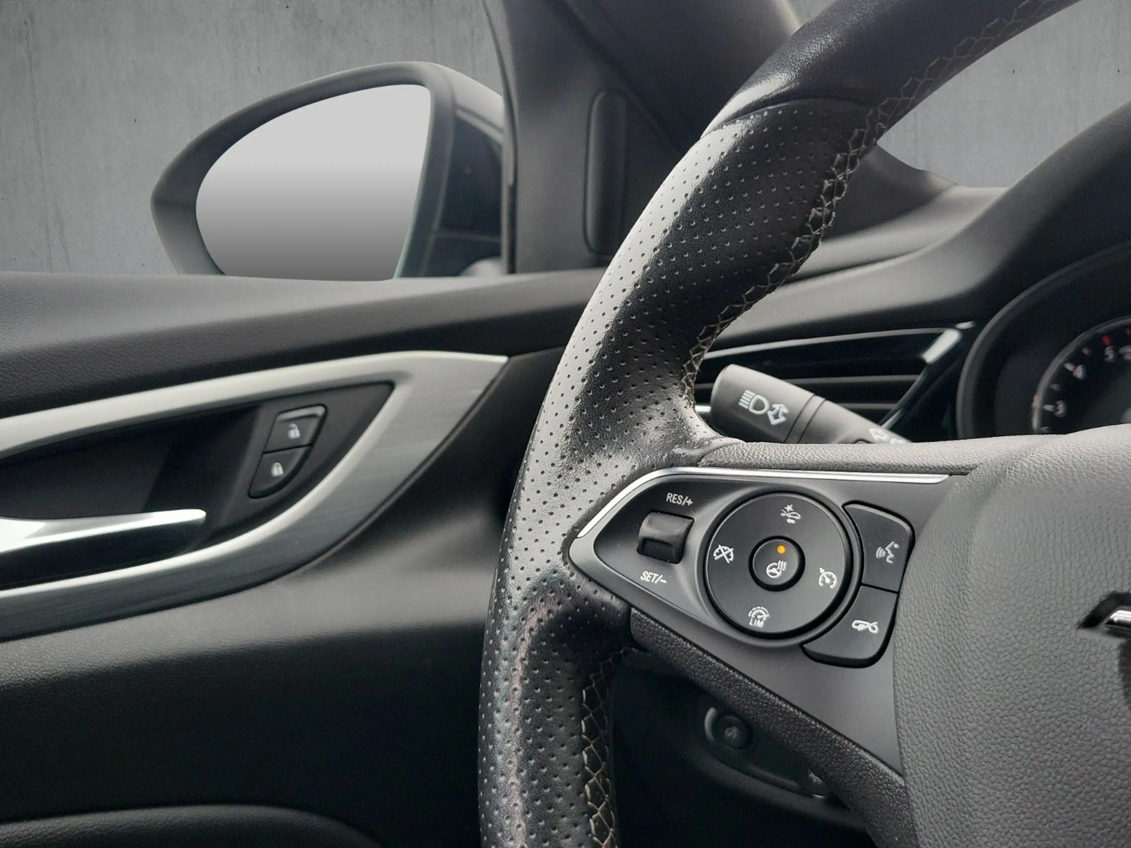 Opel Insignia B ST "Elegance 4x4" 1Hand/Voll-LED/Bose — photo 12