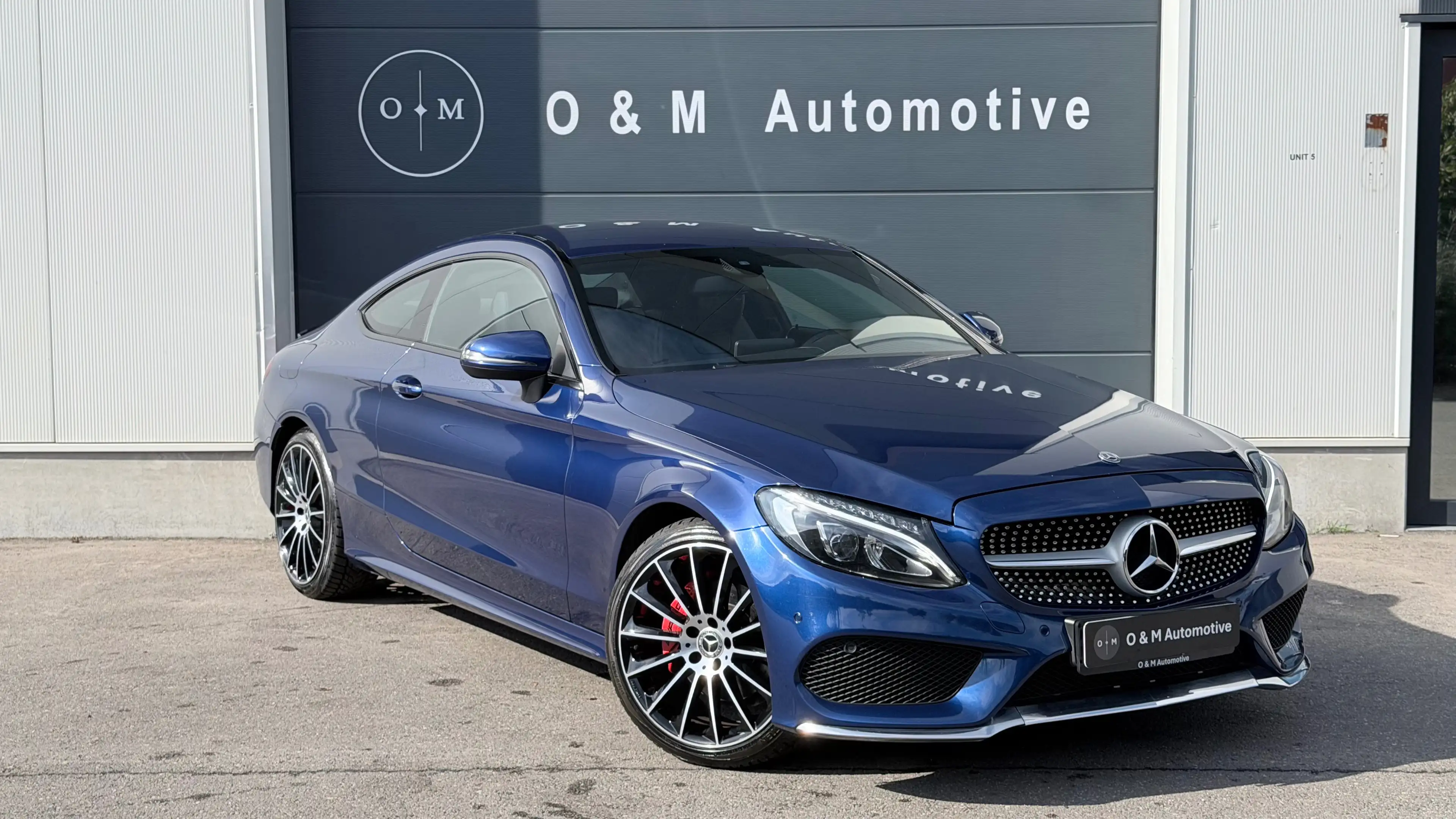 Mercedes-Benz C 180 C 180 Coupe AMG Pack /19" wielen/ Camera / Leder — photo 3