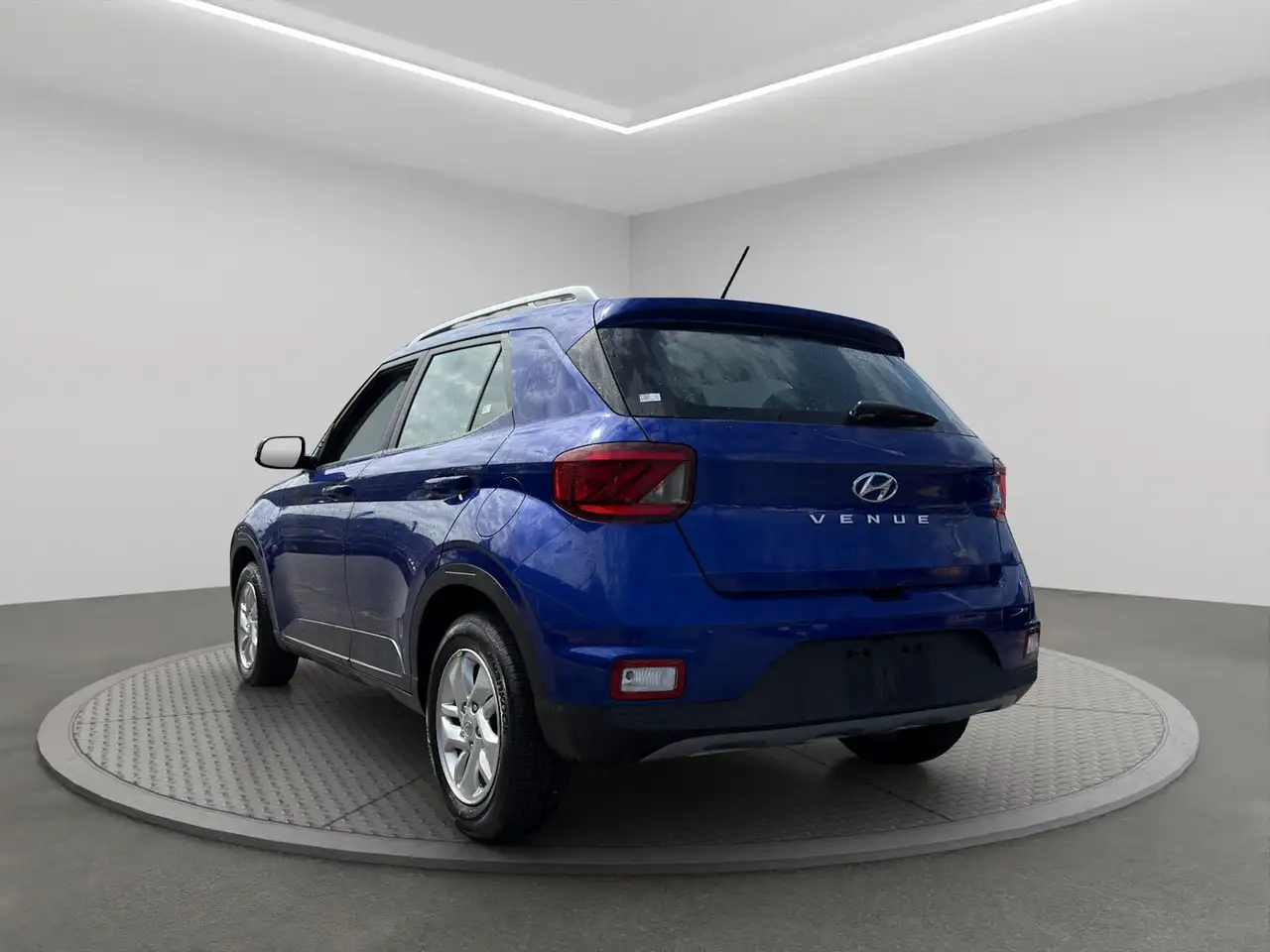 Hyundai Venue снимка Hyundai Venue
